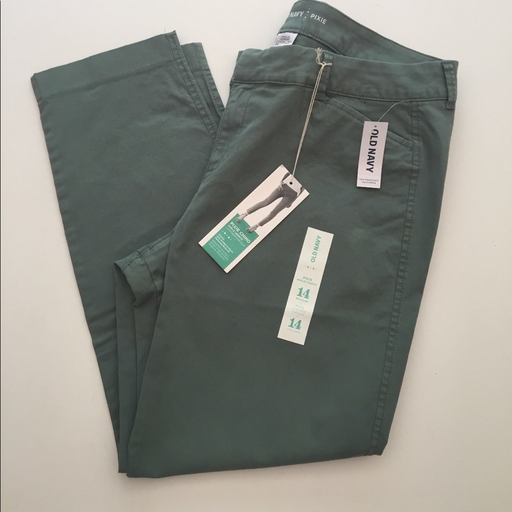 Old Navy Pixie Pants. Size 14